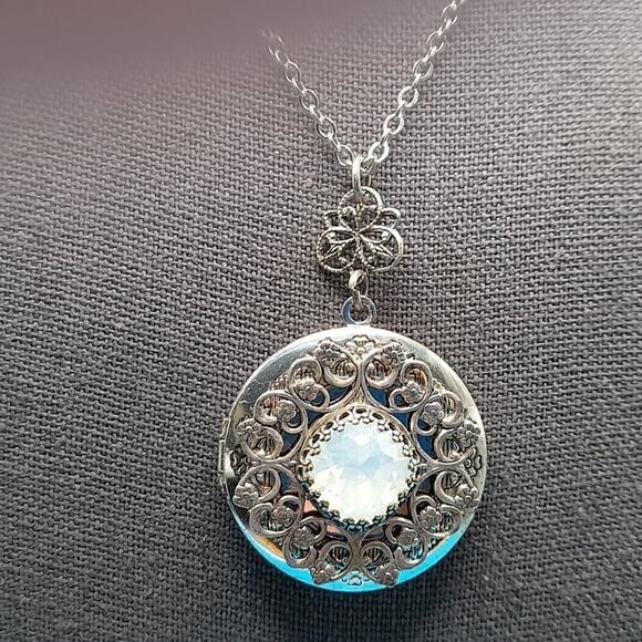 Faux Opal Locket Pendant Necklace, Small Toggle Clasp, 15 Inches - Picture 7 of 10